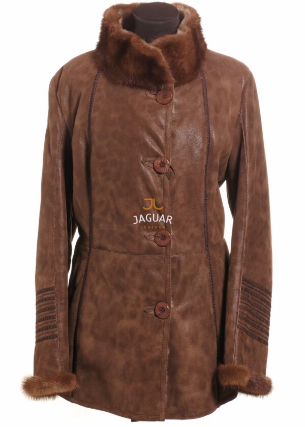 Женская дублёнка короткая SIV4275bk beige leo,mink